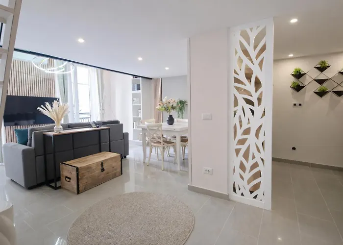 Azur Carre D'or Duplex 6 Pers 2 Min De La Nice