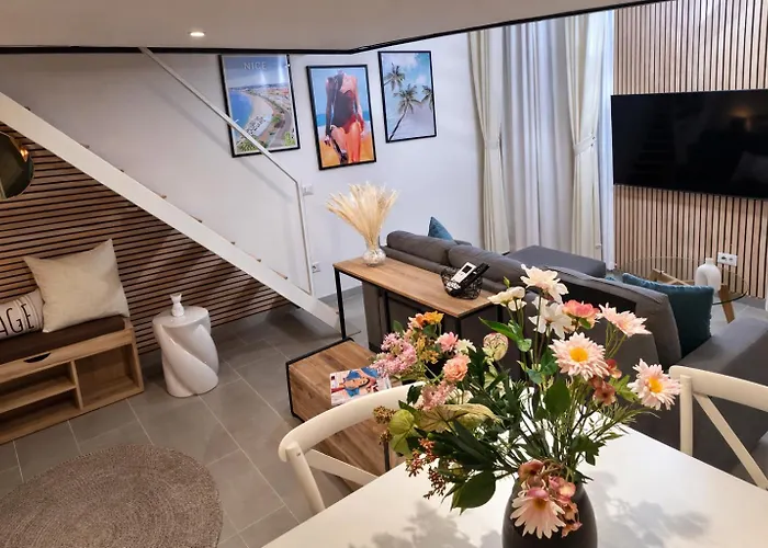 Azur Carre D'or Duplex 6 Pers 2 Min De La